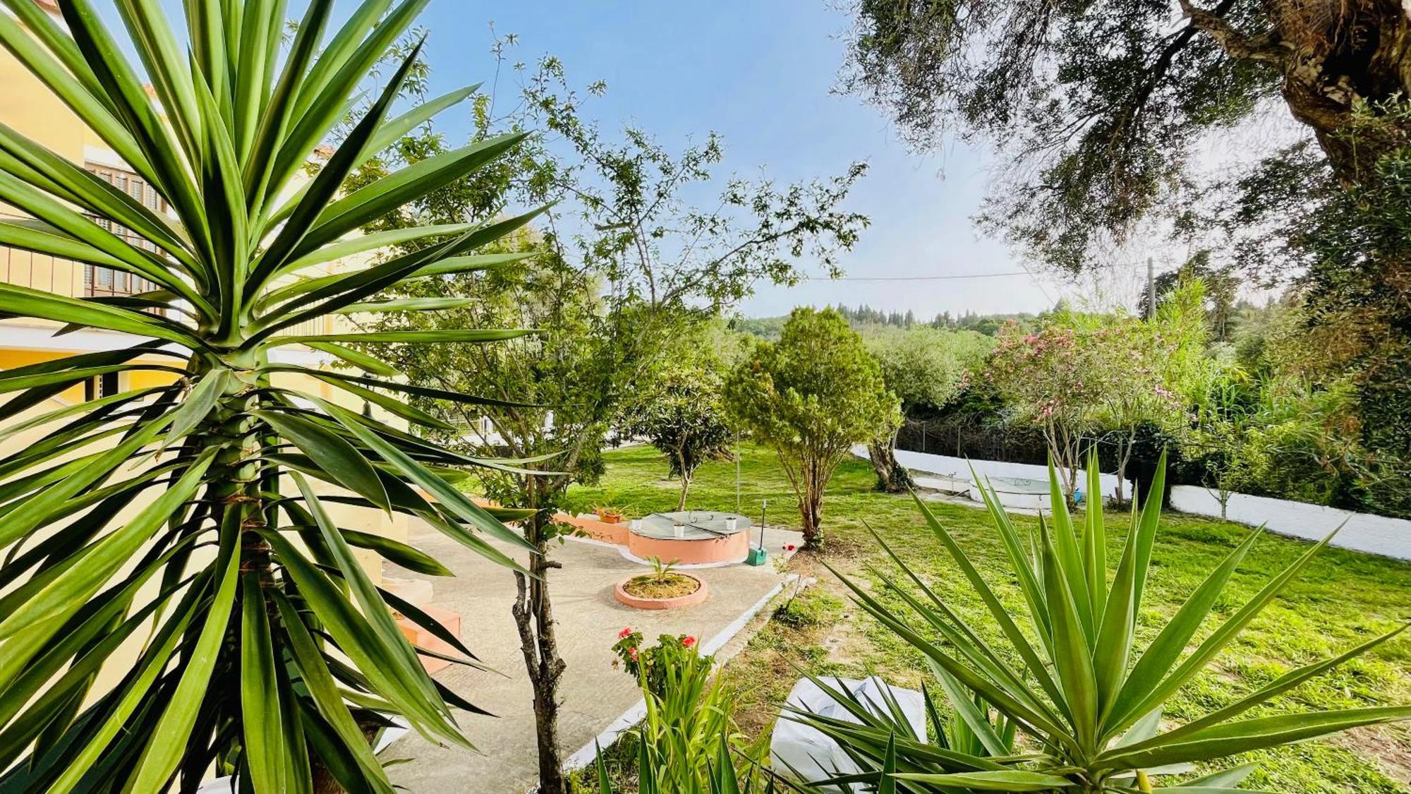 Kavos Aparthotel Exteriör bild