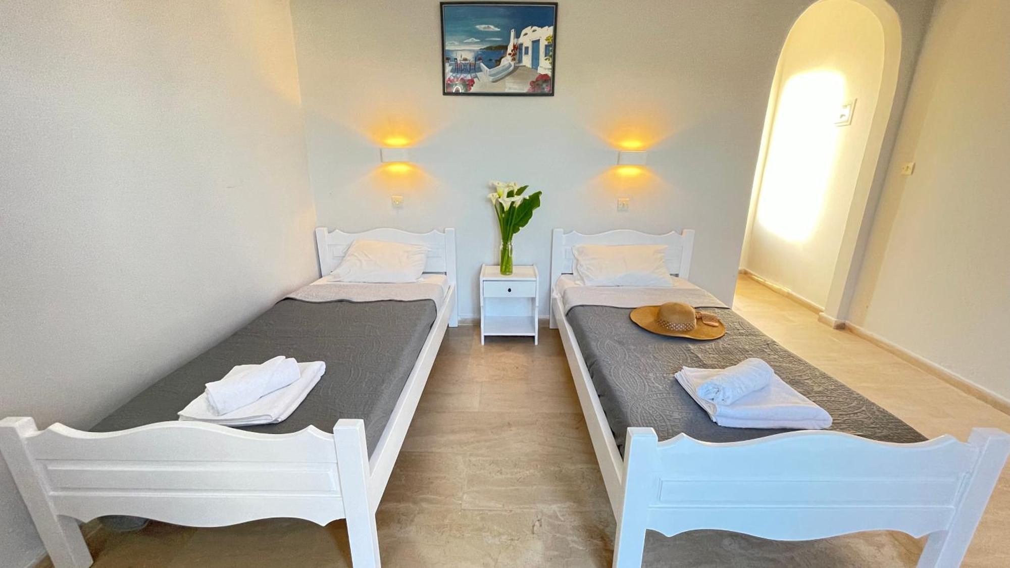 Kavos Aparthotel Exteriör bild